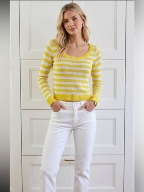 American Eagle Outfitters long sleeved striped yellow & white summer Size Small